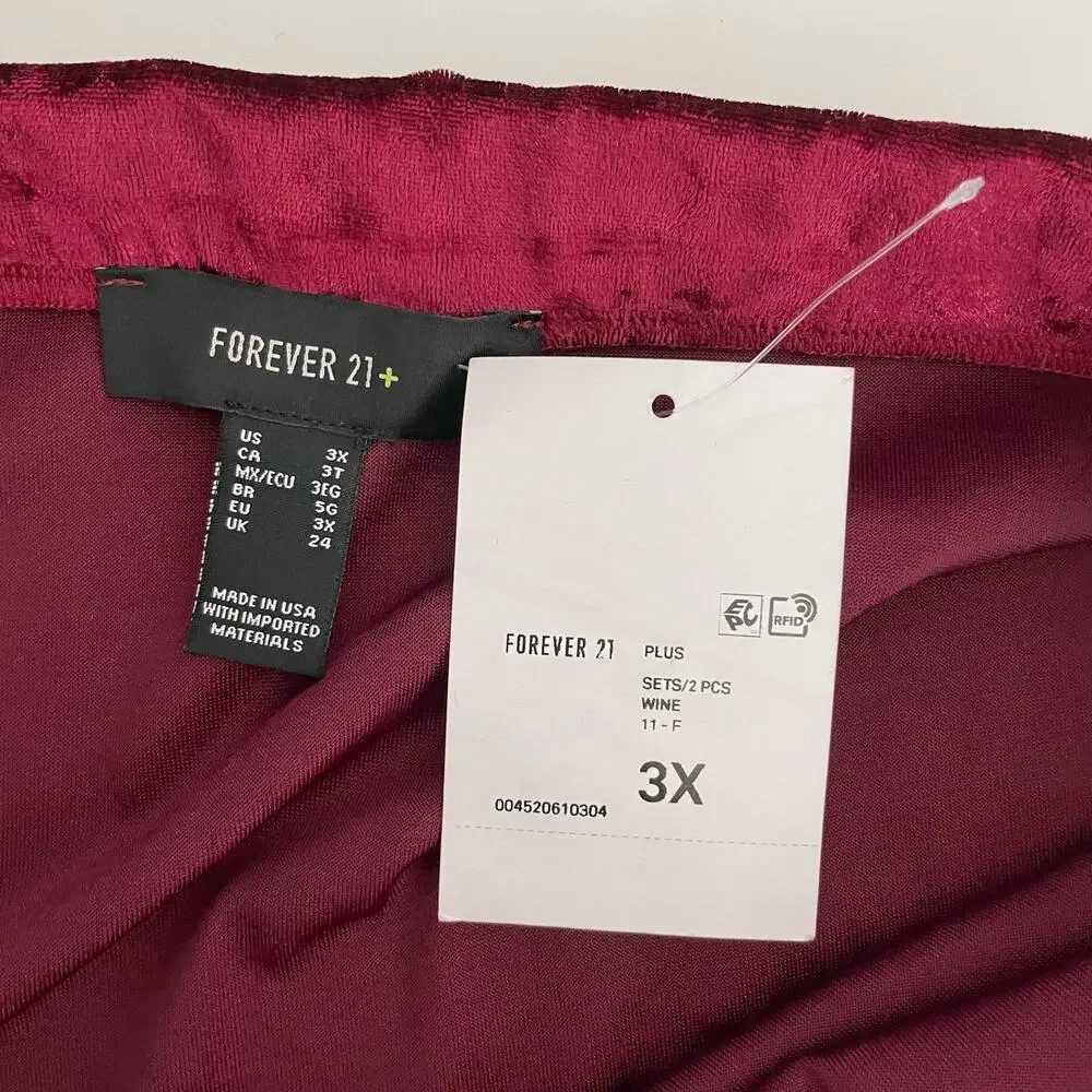 Forever 21 Red Velvet Ruched Skirt Size 3X